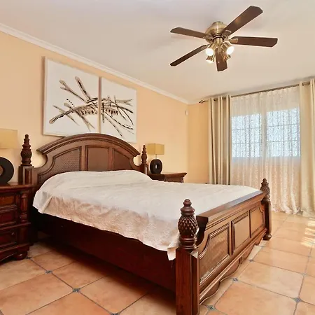 Villa Paulina *